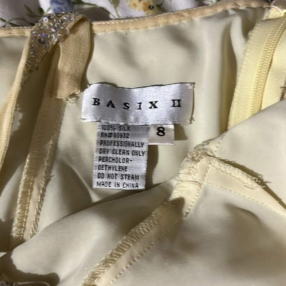 Nice dress size 8 - Picture 4 of 5